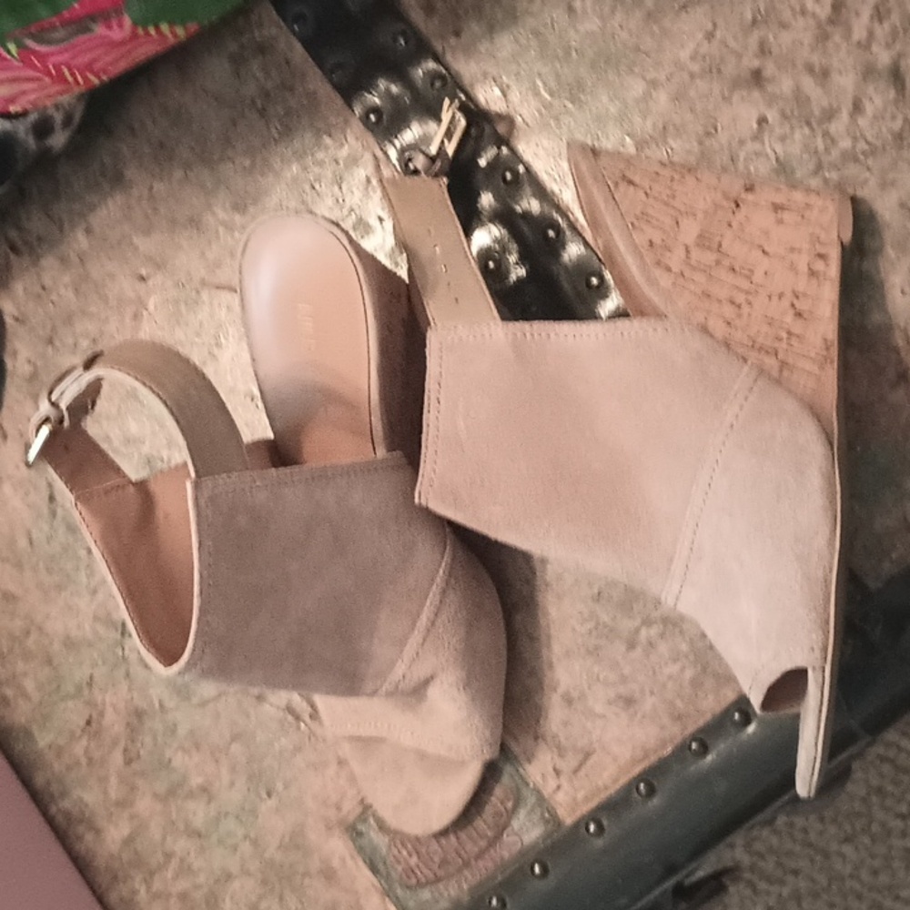 Nine West open toe 8M